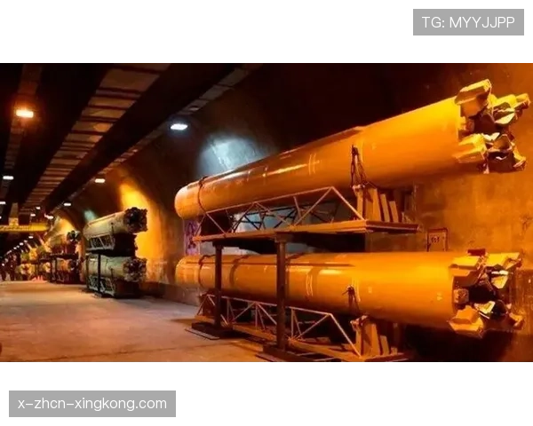 🌟 新一代“高塔”崛起！头球轰炸砸烂对手防线，防空洞失效了